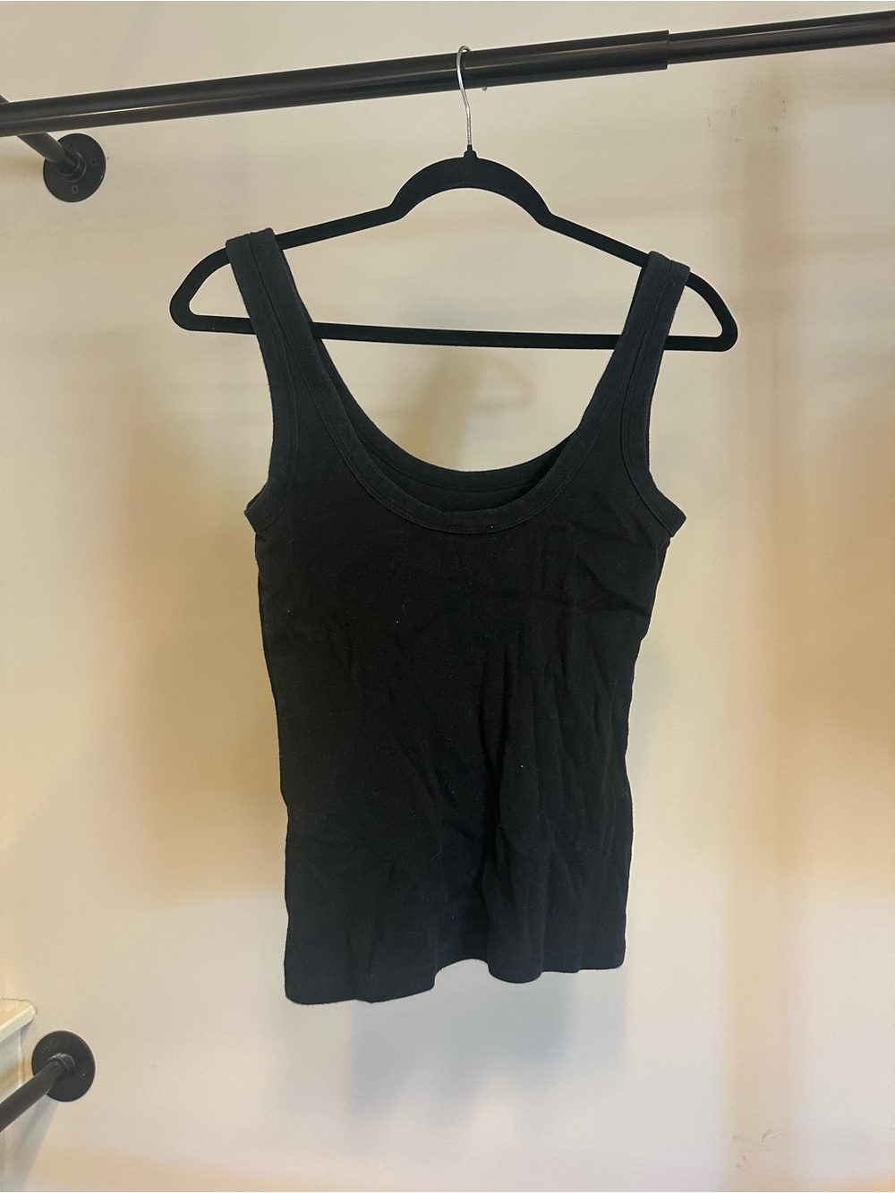 A&F Black Tank! - Picture 2 of 3